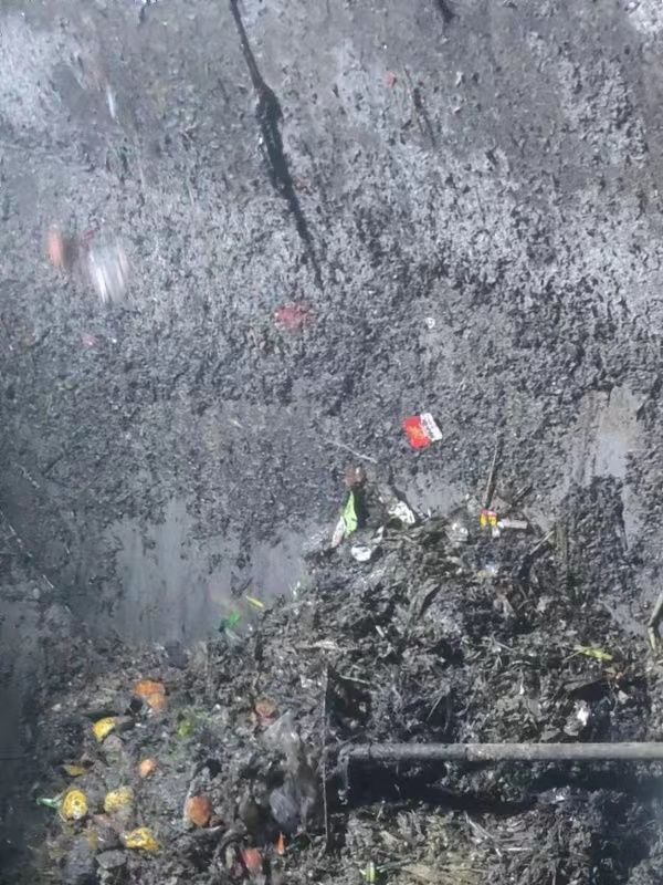 汇川污水池清理